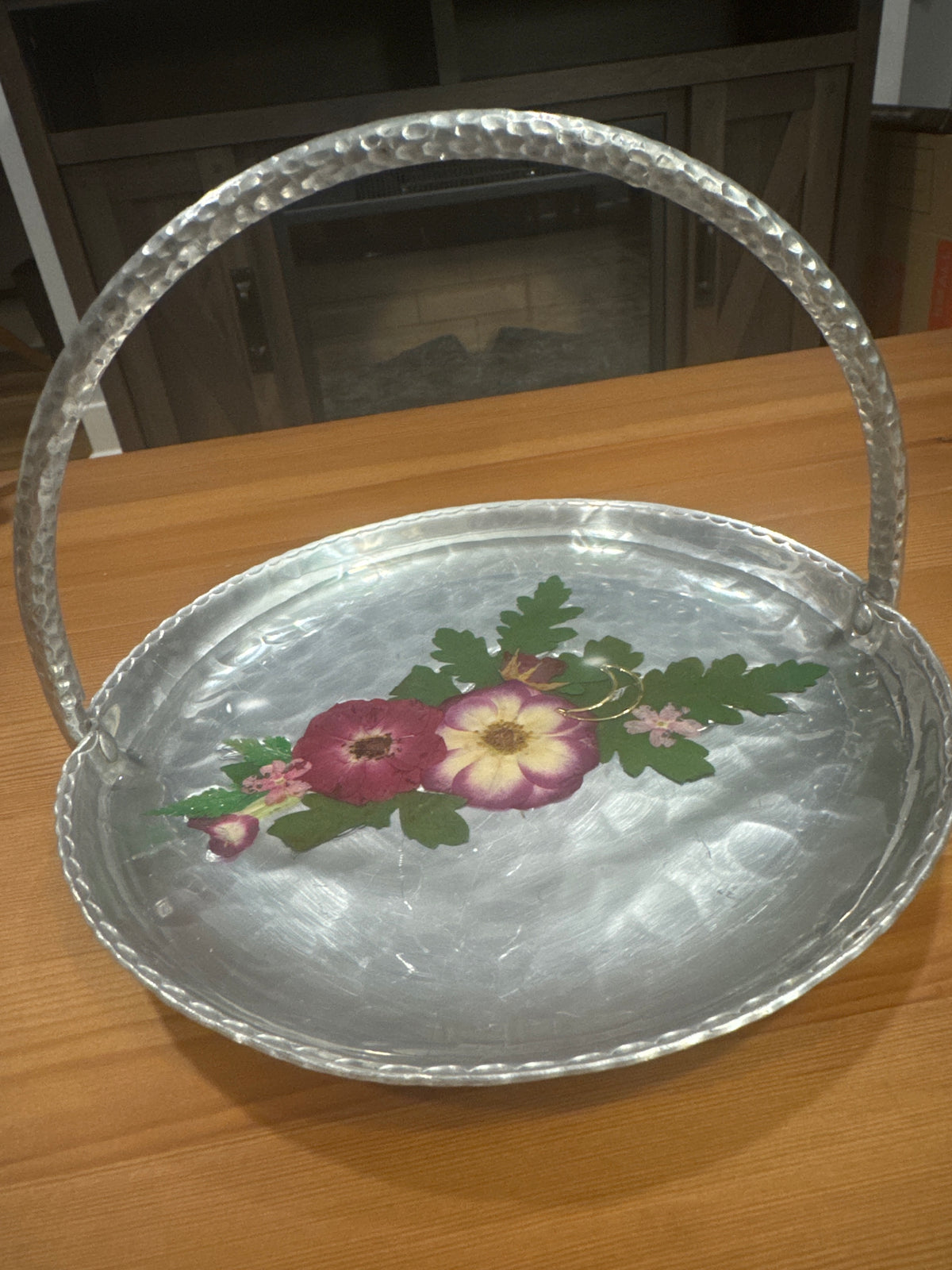 Gold Moon and Dark Pink Resin and Floral Metal Basket Tray