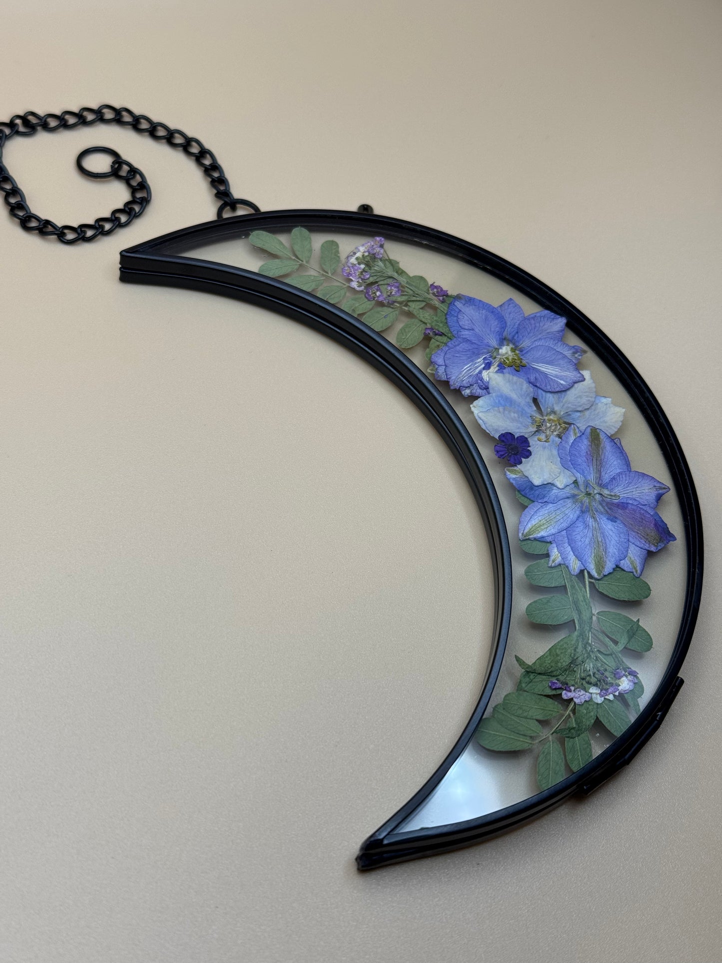 Dreamer's Violet Moon Frame
