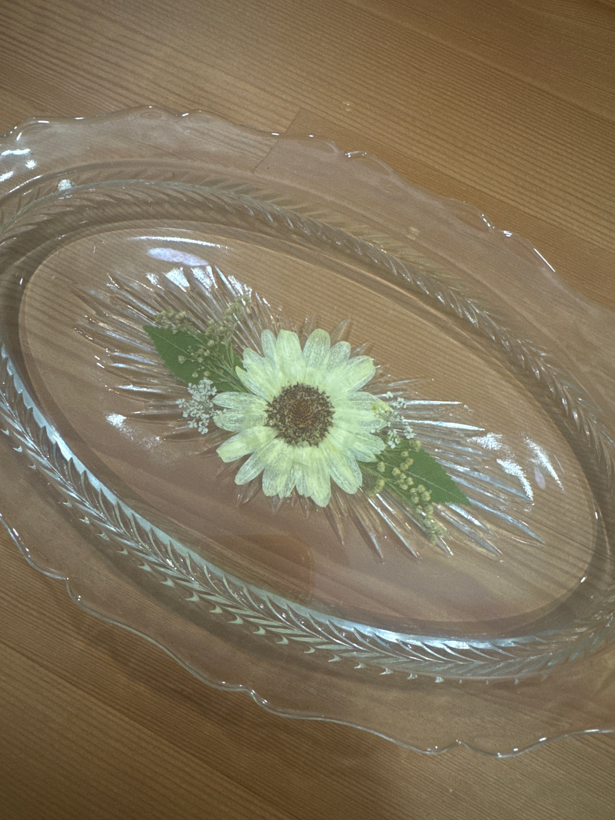 Small Crystal Resin Dish with Yellow and Green Pressed Flowers