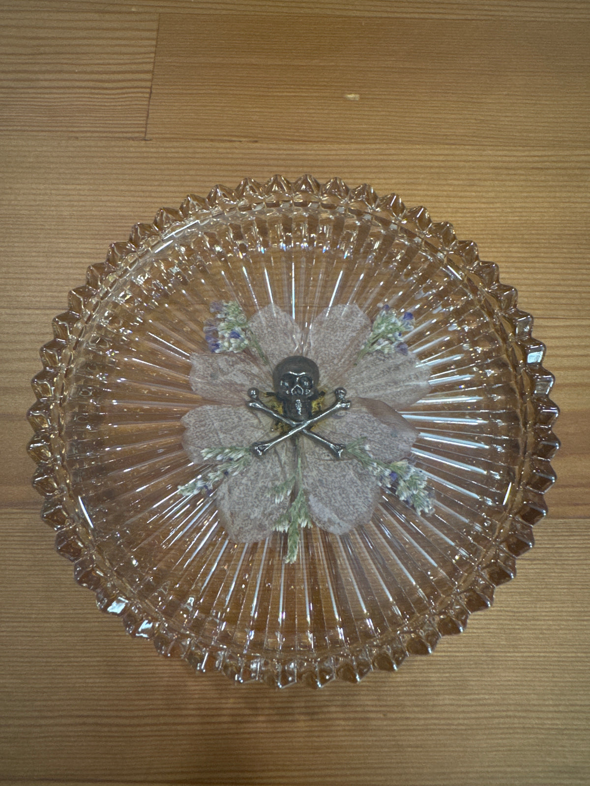 Skull and Crossbones Purple Pressed Flower Resin Glass Dish