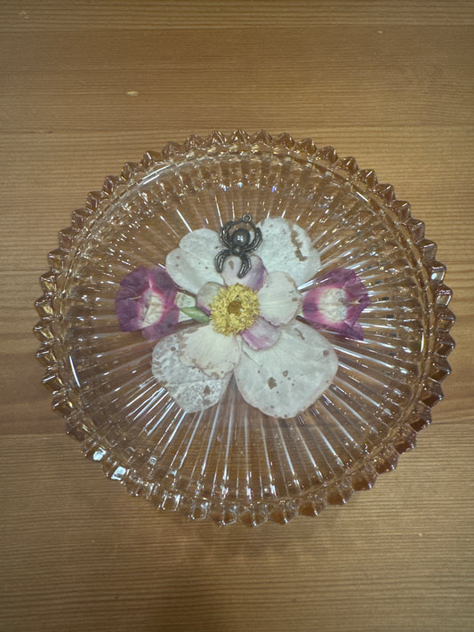 Spring Pink Pressed Flower with Small Spider Glass Dish