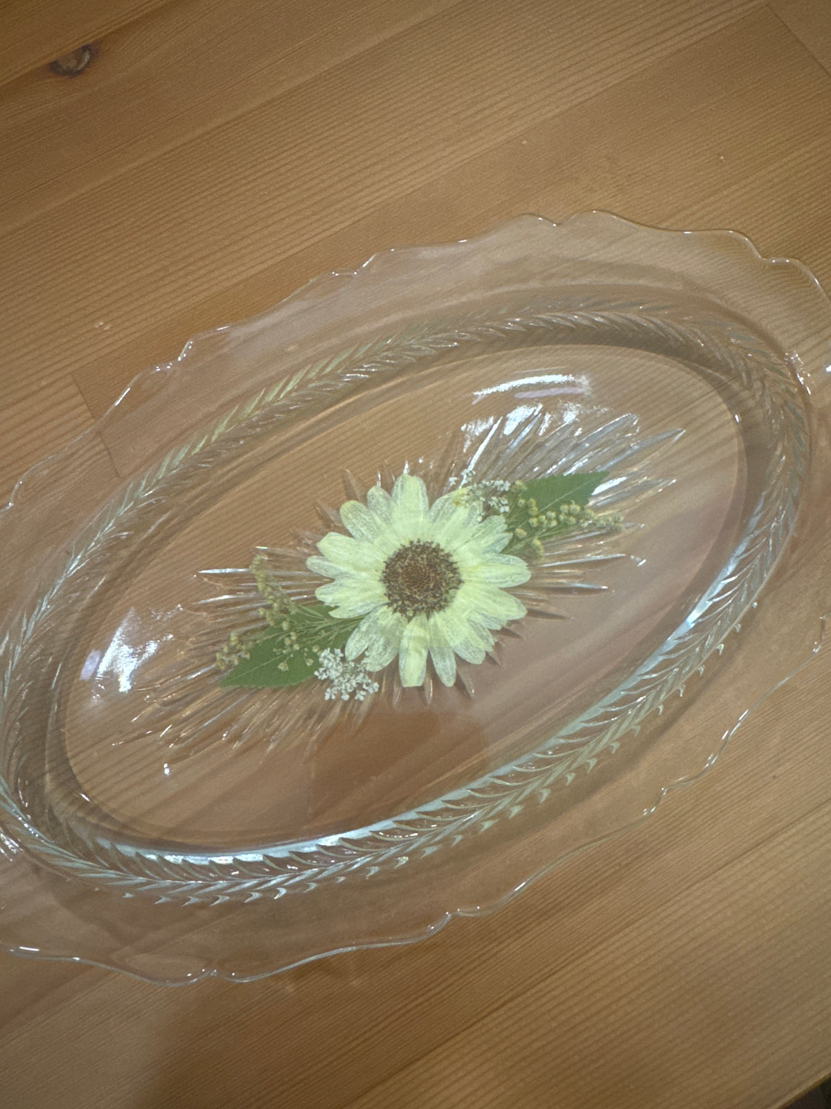 Small Crystal Resin Dish with Yellow and Green Pressed Flowers
