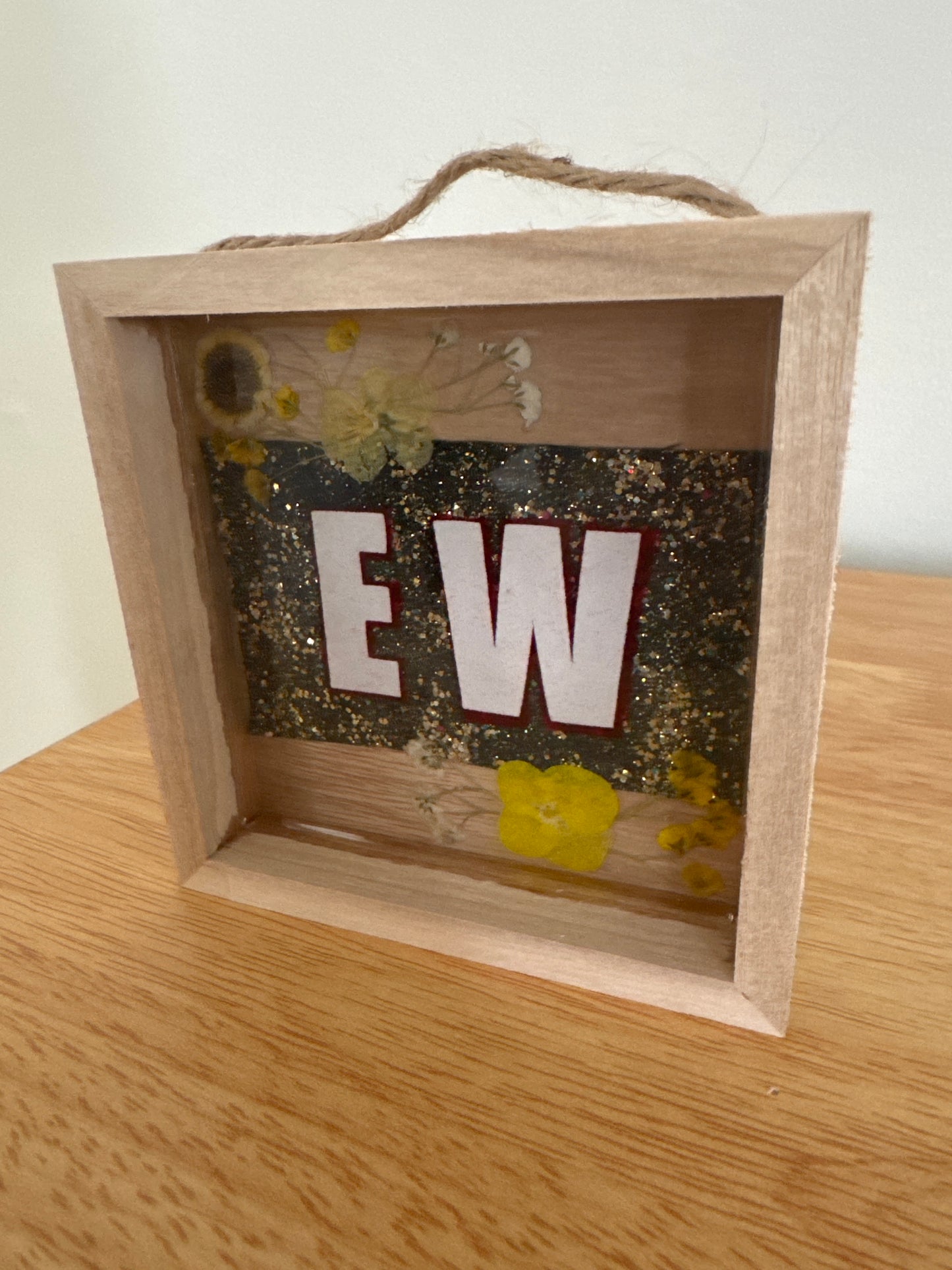 “Ew” Wood Frame