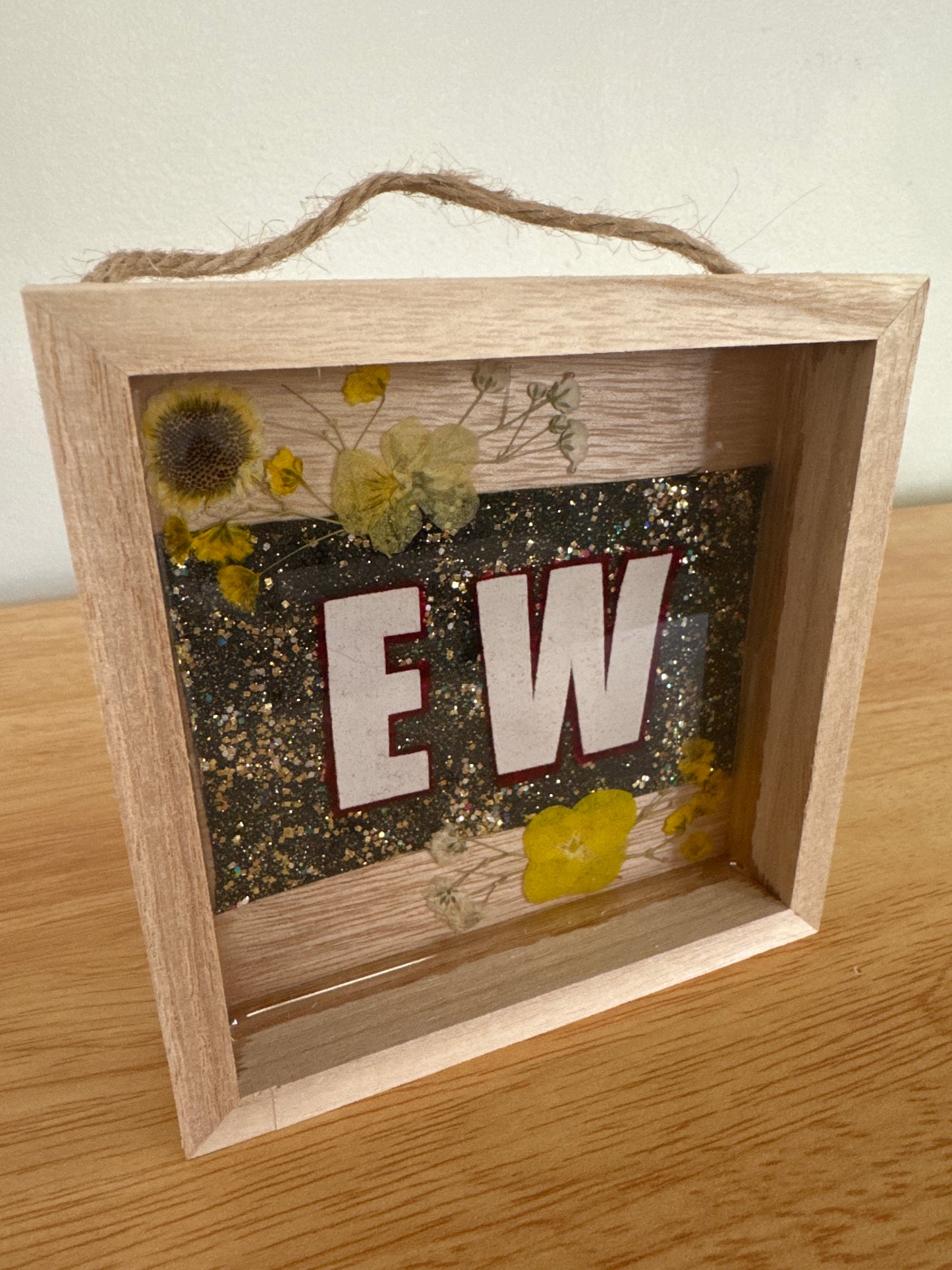 “Ew” Wood Frame