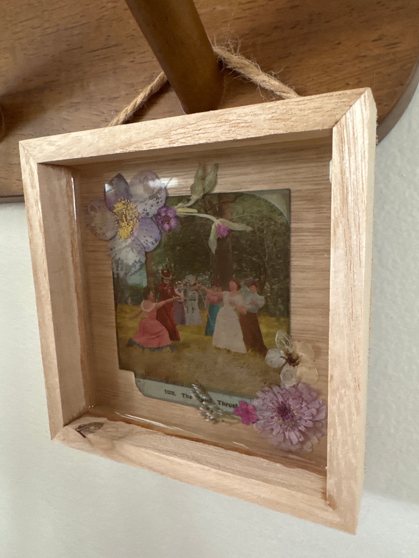 Fencing Women Wood Frame