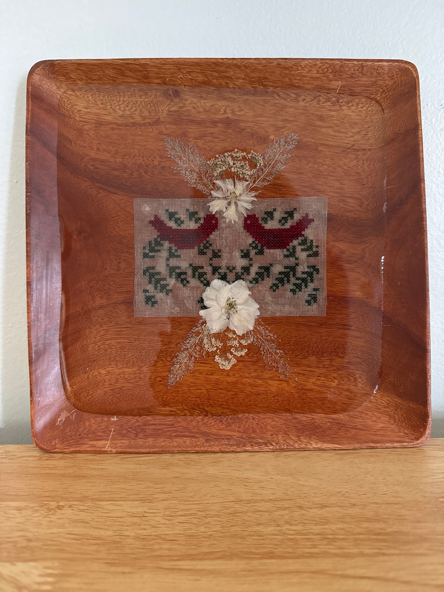 Norwegian Cross-stitch Pressed Flower Resin Tray/Plate