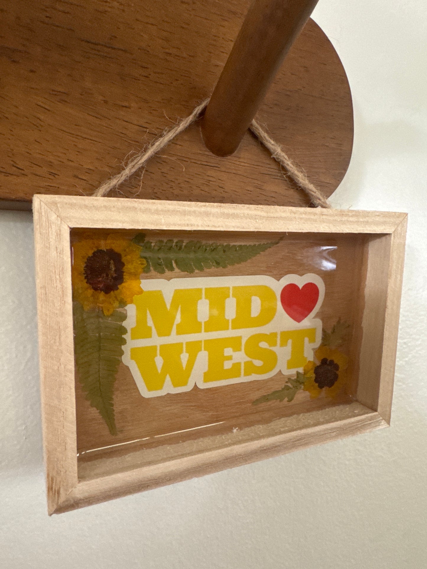 “Midwest” Wood Frame
