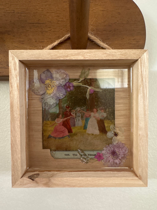 Fencing Women Wood Frame